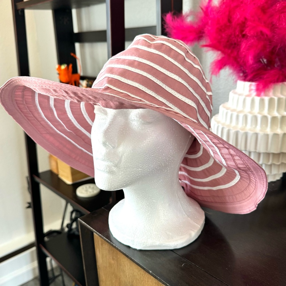 Aerosoles Pink Striped Sun Hat with Bow
